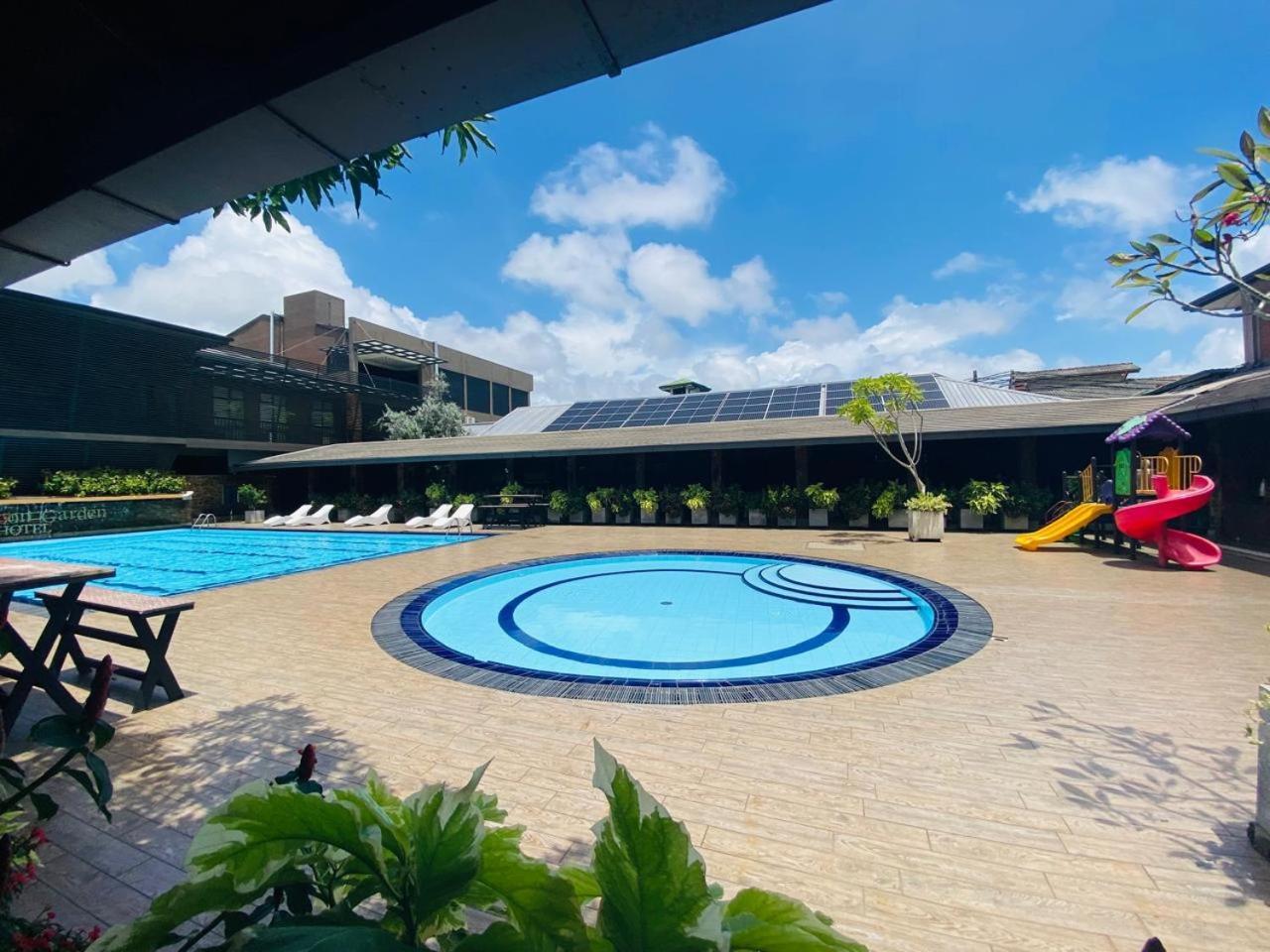 The Full Moon Hotel Katunayake Exterior photo